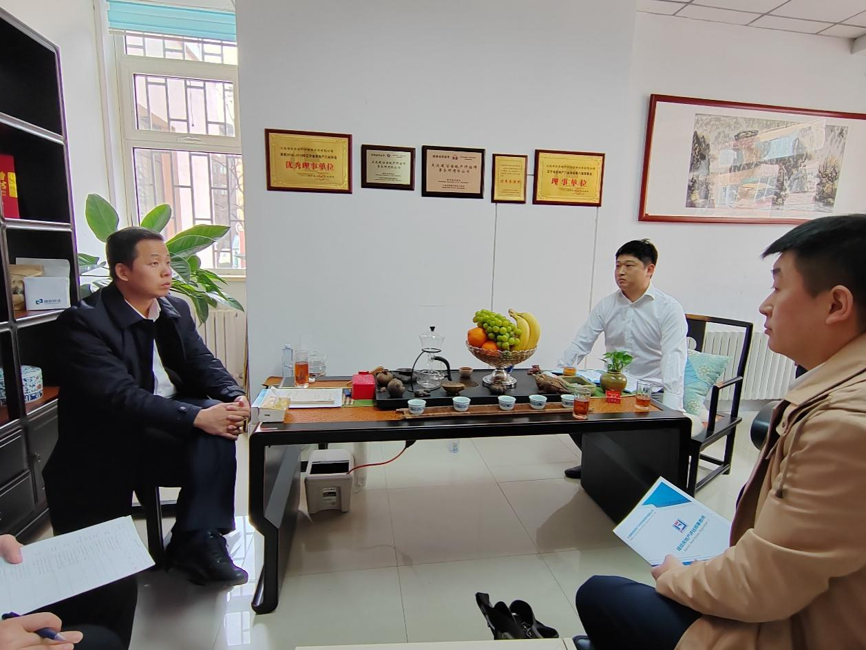 鞍勤集團、溫泉集團、公服集團聯(lián)合商務(wù)組赴大連調(diào)研